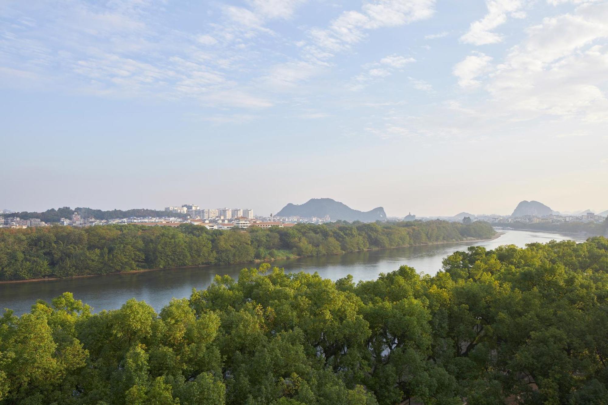 Sheraton Guilin Hotel Exterior photo